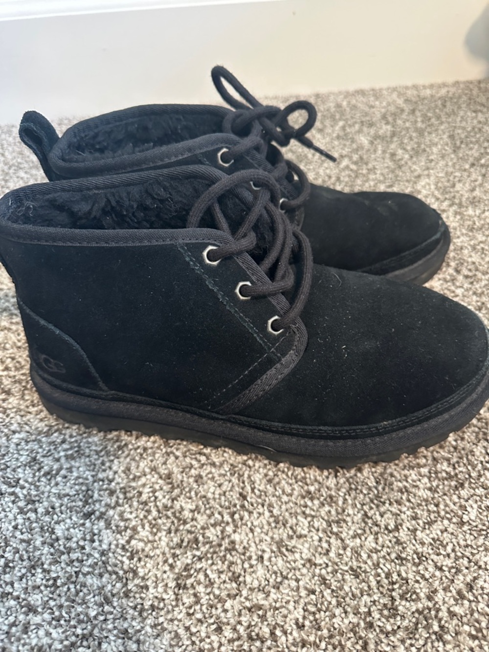 Ugg Black Suede Lace-Up Winter Boots